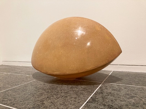 This is an image of a sculpture made of fiberglass by Ruth Vollmer in 1968 titled: Trigonal Volume.